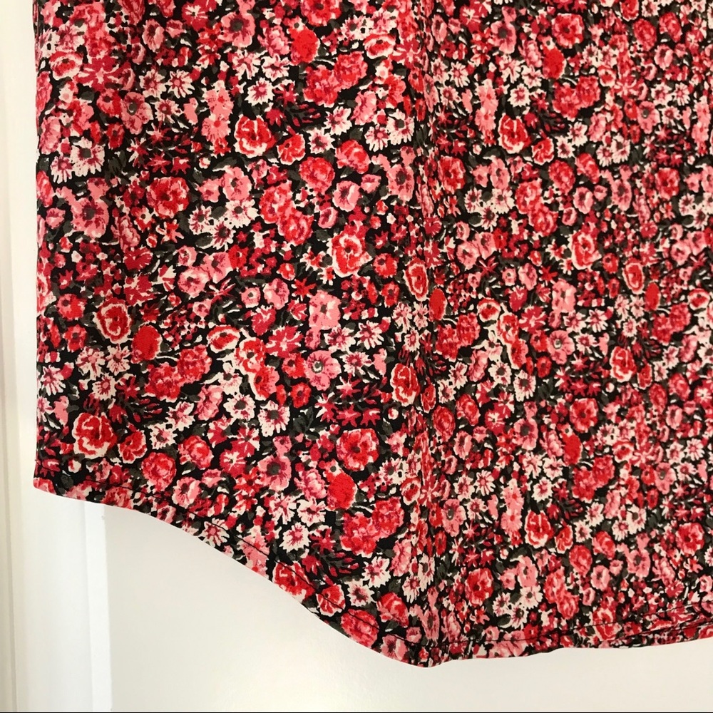 Joie Floral Print Silk Blouse Sz Small with MEASUREMENTS Red Pink Black - Picture 4 of 7
